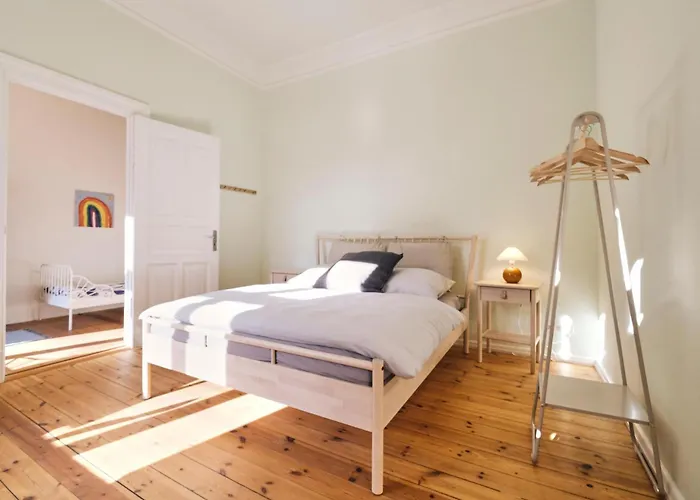 Appartement Rosa - Charmante, Grosse Altbauwohnung