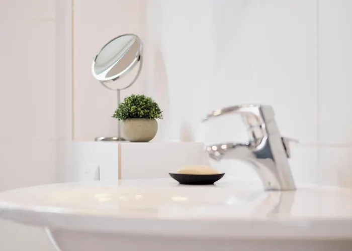 Rosa - Charmante, Grosse Altbauwohnung Appartement *